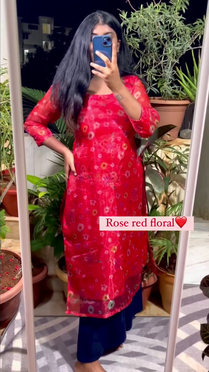 Women's Kurta Pant Set with Embroidered Organza Dupatta - Image 3