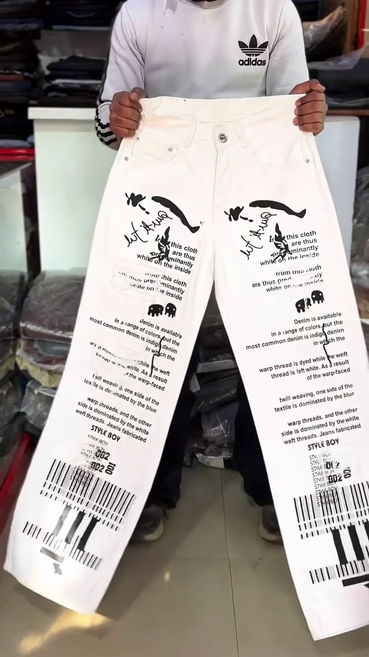 Straight Low Jeans - Image 4