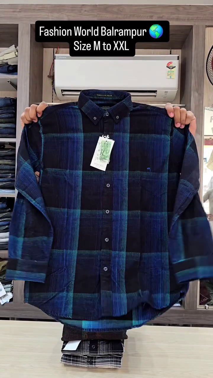 Stylish Casual Men’s Classic Checked Shirt - Image 2