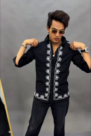 Men’s Half Sleeve Border Design Shirt